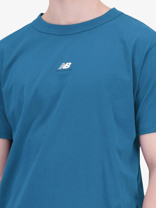Remera New Balance Athletics Remastered Celeste