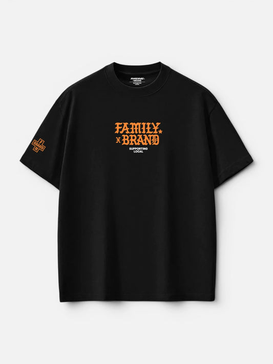 Remera Familyarg x Brand & Co Orng Pirate Negro