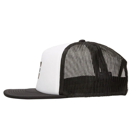 Gorra Dc Gas Station Trucker Negro Blanco
