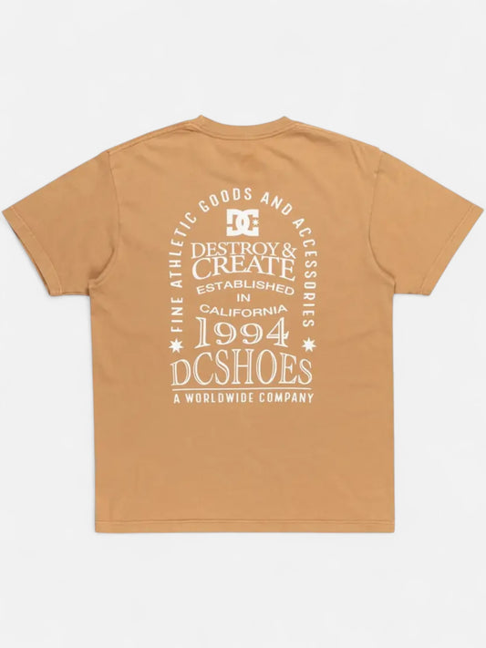 Remera DC Line Up Marrón