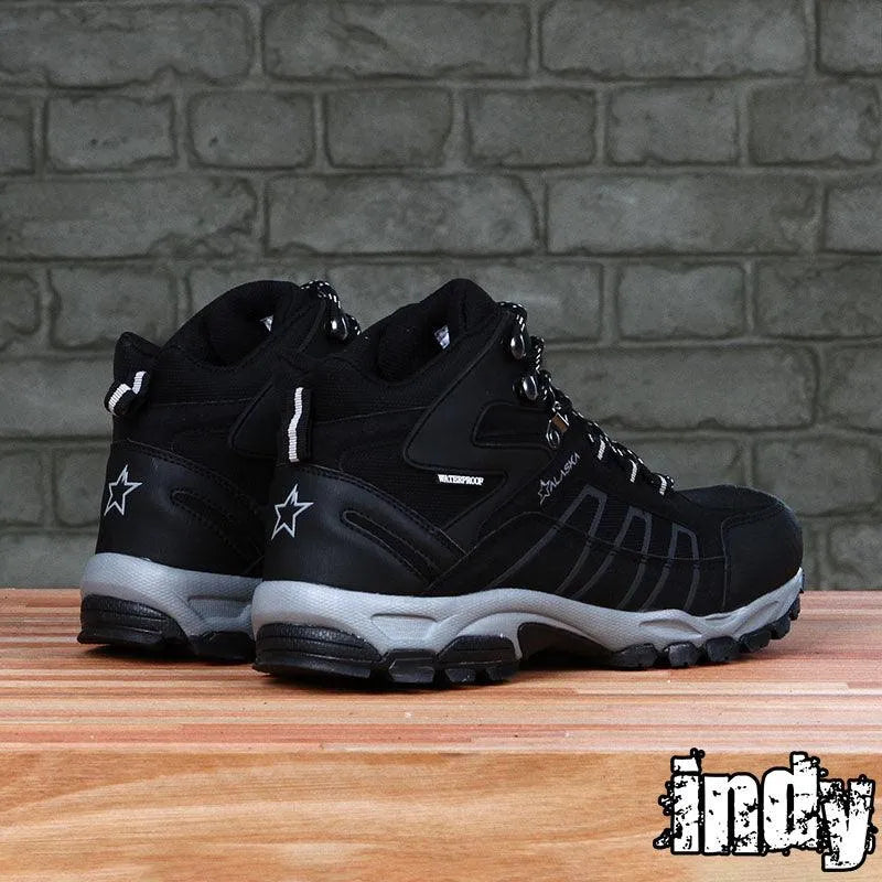 Botas Alaska Llaima Waterproof Trekking Negro - Indy