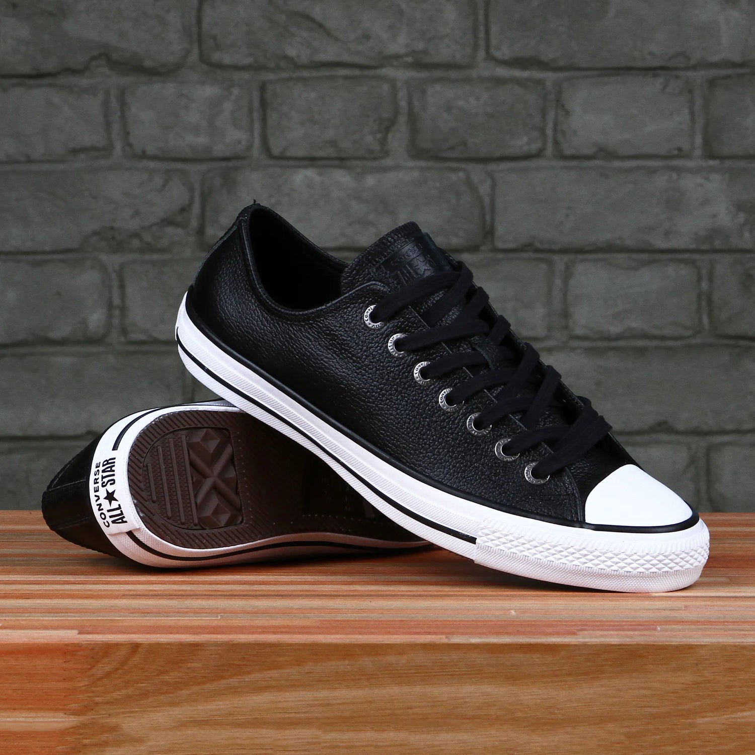 Converse Negras