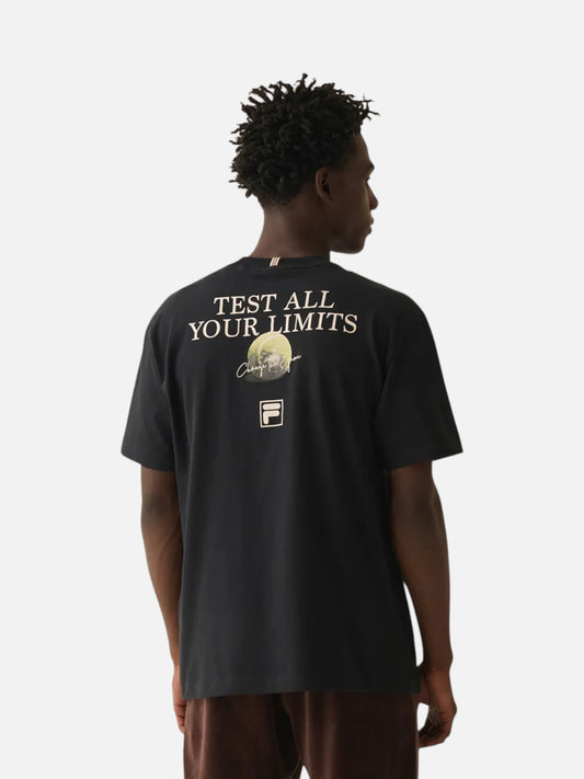 Remera Fila Comfort Graphic Sport Club Negro