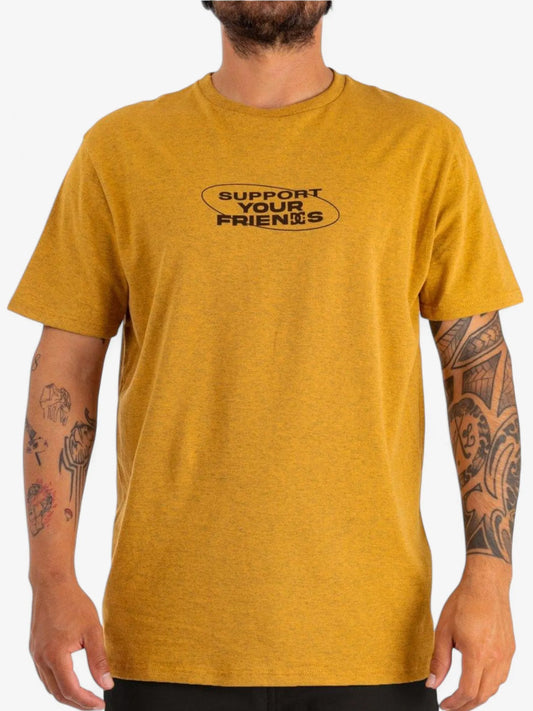 Remera Dc Friends Htr Mostaza