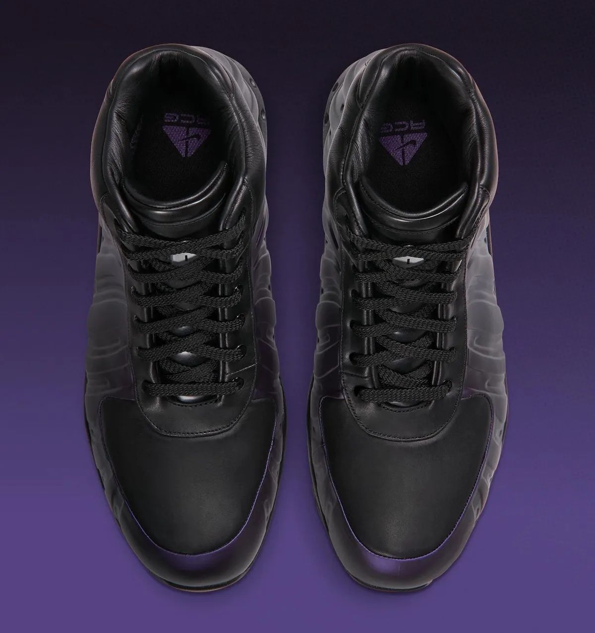 Nike Air Max Foamdome Eggplant vista desde arriba, con la puntera y la lengüeta de cuero negro