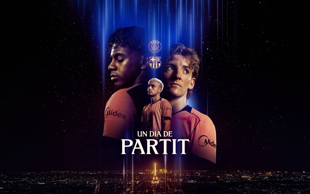 Afiche oficial del Barcelona para el día del partido con el PSG, con tres jugadores del equipo con la camiseta naranja, la Torre Eiffel iluminada de fondo y la leyenda «Un dia de partit» (imagen: FC Barcelona)